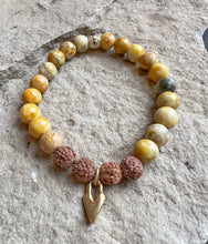 Load image into Gallery viewer, Be Confident Bracelet